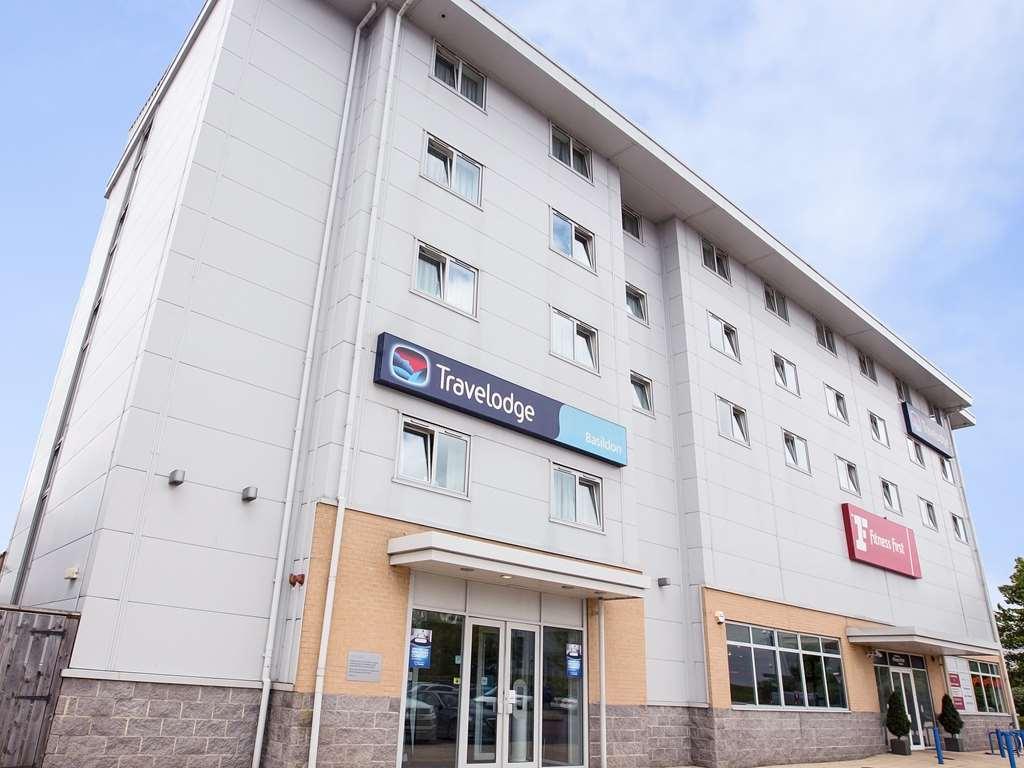 Travelodge 巴塞尔顿 外观 照片